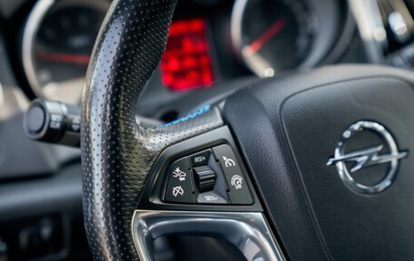 Opel Astra OPC J, 2013 год, 1 400 000 рублей, 23 фотография