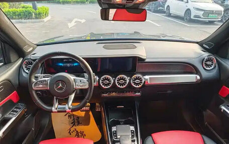Mercedes-Benz GLB, 2023 год, 2 180 500 рублей, 10 фотография