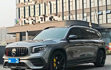 Mercedes-Benz GLB, 2023 год, 2 180 500 рублей, 2 фотография