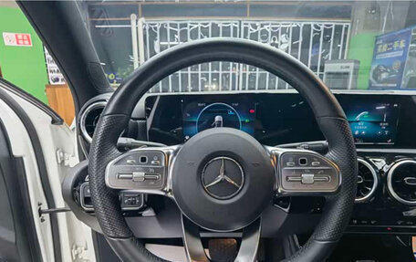 Mercedes-Benz A-Класс, 2021 год, 1 840 000 рублей, 10 фотография