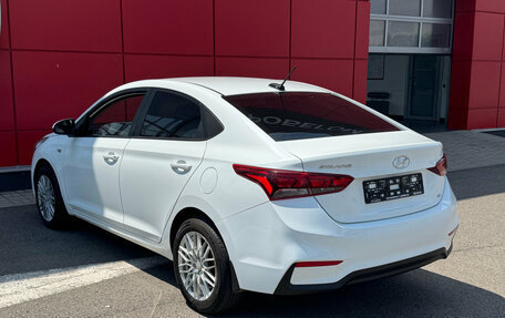 Hyundai Solaris II рестайлинг, 2017 год, 1 150 000 рублей, 2 фотография