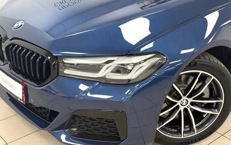 BMW 5 серия, 2021 год, 5 970 000 рублей, 3 фотография