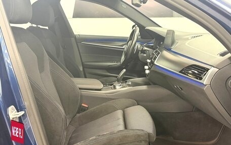 BMW 5 серия, 2021 год, 5 970 000 рублей, 31 фотография