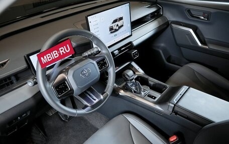 Toyota RAV4, 2026 год, 4 350 000 рублей, 10 фотография