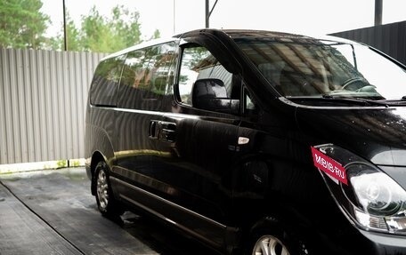Hyundai H-1 II рестайлинг, 2008 год, 1 300 000 рублей, 6 фотография