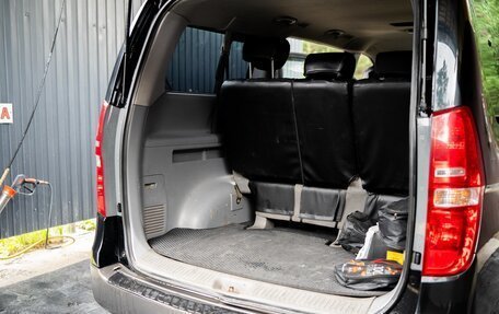 Hyundai H-1 II рестайлинг, 2008 год, 1 300 000 рублей, 20 фотография