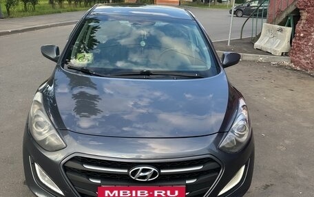Hyundai i30 II рестайлинг, 2016 год, 900 000 рублей, 3 фотография