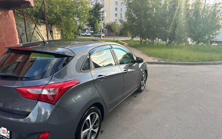 Hyundai i30 II рестайлинг, 2016 год, 900 000 рублей, 14 фотография