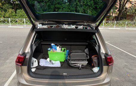 Volkswagen Tiguan II, 2019 год, 2 580 000 рублей, 8 фотография