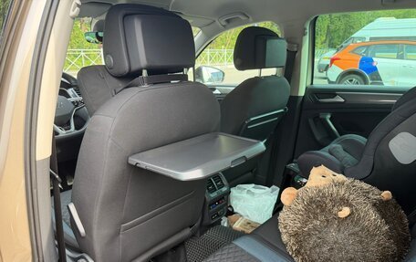 Volkswagen Tiguan II, 2019 год, 2 580 000 рублей, 9 фотография