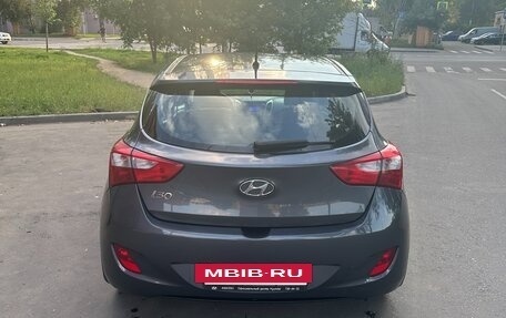 Hyundai i30 II рестайлинг, 2016 год, 900 000 рублей, 13 фотография