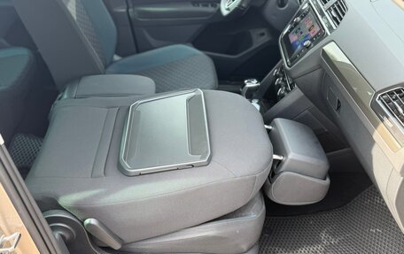 Volkswagen Tiguan II, 2019 год, 2 580 000 рублей, 17 фотография