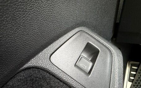 Volkswagen Tiguan II, 2019 год, 2 580 000 рублей, 15 фотография