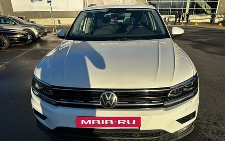 Volkswagen Tiguan II, 2017 год, 2 100 000 рублей, 7 фотография