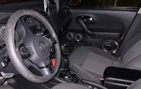 Volkswagen Polo VI (EU Market), 2010 год, 350 000 рублей, 7 фотография