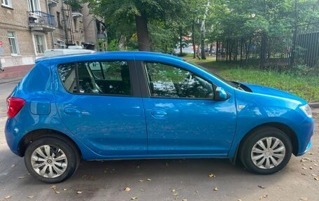 Renault Sandero II рестайлинг, 2021 год, 1 300 000 рублей, 3 фотография