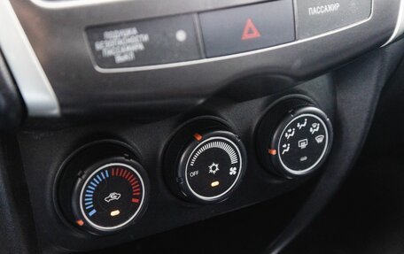 Mitsubishi ASX I рестайлинг, 2013 год, 1 150 000 рублей, 18 фотография