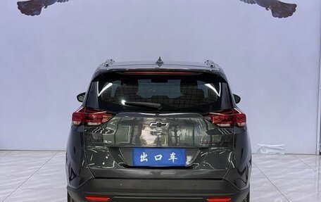 Chevrolet Orlando, 2022 год, 1 284 000 рублей, 5 фотография
