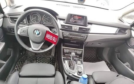 BMW 2 серия Grand Tourer F46 рестайлинг, 2016 год, 1 123 000 рублей, 7 фотография