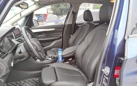 BMW 2 серия Grand Tourer F46 рестайлинг, 2016 год, 1 123 000 рублей, 9 фотография