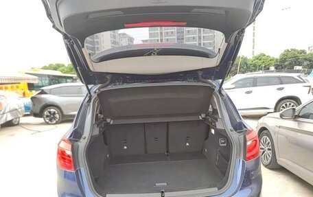 BMW 2 серия Grand Tourer F46 рестайлинг, 2016 год, 1 123 000 рублей, 13 фотография