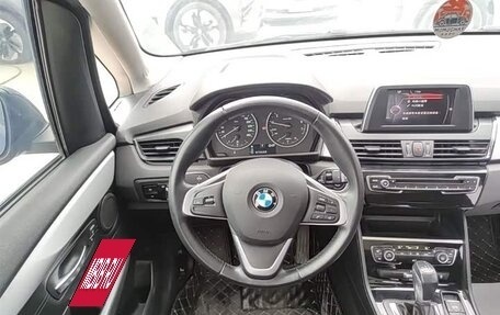 BMW 2 серия Grand Tourer F46 рестайлинг, 2016 год, 1 123 000 рублей, 14 фотография