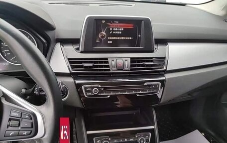 BMW 2 серия Grand Tourer F46 рестайлинг, 2016 год, 1 123 000 рублей, 17 фотография