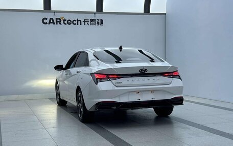 Hyundai Elantra, 2022 год, 1 360 005 рублей, 5 фотография