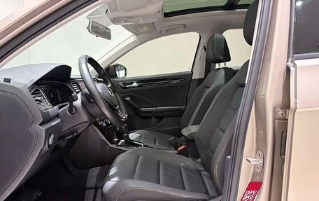 Volkswagen T-Roc I, 2022 год, 1 340 000 рублей, 8 фотография
