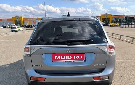 Mitsubishi Outlander III рестайлинг 3, 2012 год, 1 150 000 рублей, 6 фотография