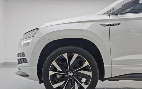 Skoda Karoq I, 2022 год, 2 150 000 рублей, 24 фотография