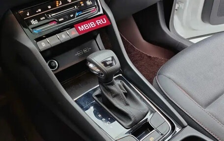 Skoda Karoq I, 2022 год, 2 150 000 рублей, 12 фотография