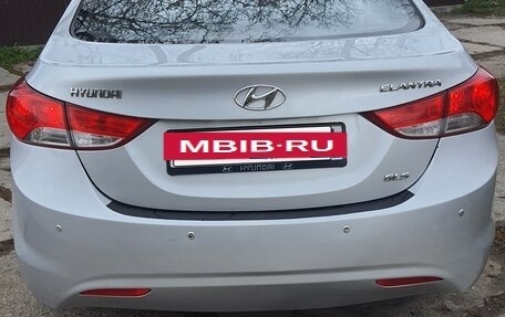 Hyundai Elantra V, 2011 год, 550 000 рублей, 4 фотография