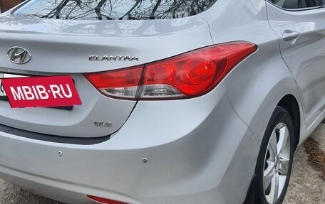 Hyundai Elantra V, 2011 год, 550 000 рублей, 5 фотография