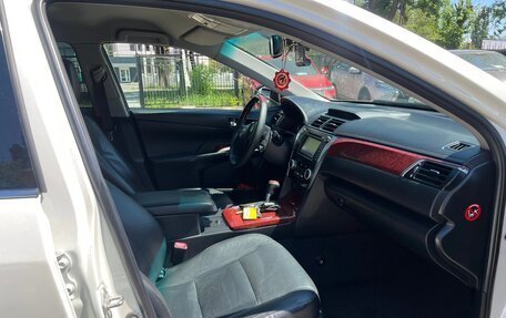 Toyota Camry, 2012 год, 1 550 000 рублей, 6 фотография