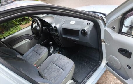 Renault Logan I, 2006 год, 150 000 рублей, 13 фотография