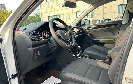 Volkswagen T-Roc I, 2022 год, 1 360 000 рублей, 7 фотография