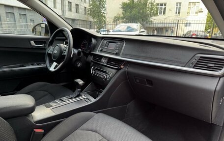 KIA Optima IV, 2019 год, 995 000 рублей, 8 фотография
