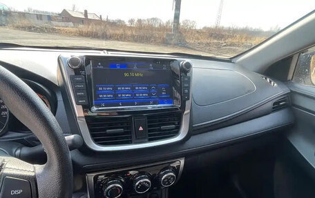 Toyota Yaris, 2022 год, 1 195 000 рублей, 12 фотография