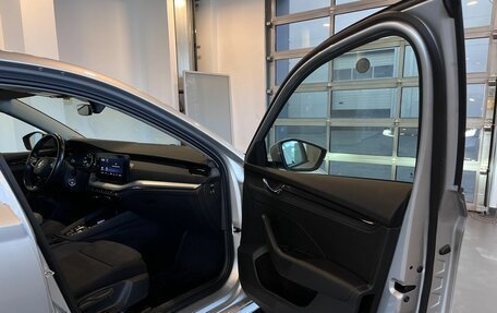 Skoda Octavia IV, 2021 год, 2 160 000 рублей, 25 фотография