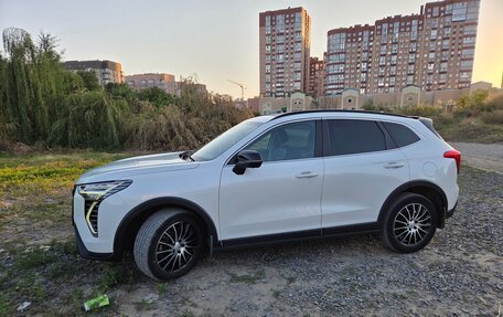 Haval Jolion, 2024 год, 1 900 000 рублей, 2 фотография