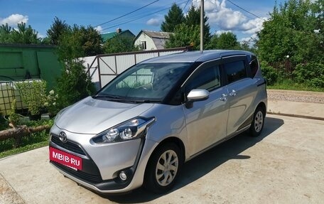 Toyota Sienta II, 2016 год, 980 000 рублей, 2 фотография