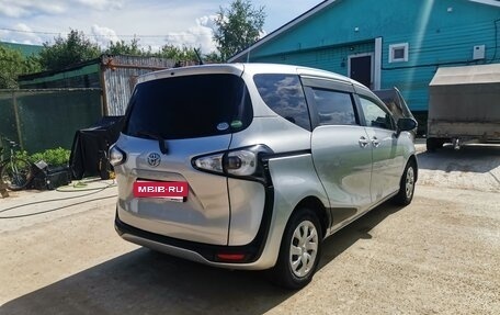 Toyota Sienta II, 2016 год, 980 000 рублей, 3 фотография