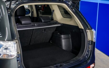 Mitsubishi Outlander III рестайлинг 3, 2014 год, 1 370 000 рублей, 9 фотография