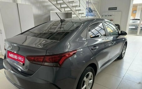 Hyundai Solaris II рестайлинг, 2021 год, 1 438 000 рублей, 11 фотография