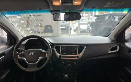 Hyundai Solaris II рестайлинг, 2021 год, 1 438 000 рублей, 15 фотография