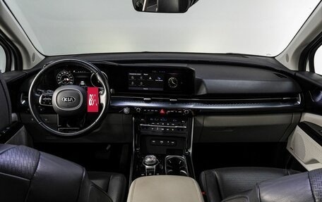 KIA Carnival, 2021 год, 4 199 000 рублей, 26 фотография