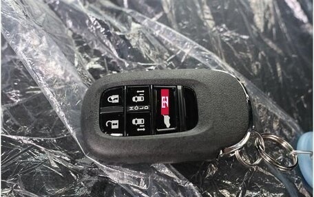 Honda Stepwgn, 2026 год, 2 900 000 рублей, 23 фотография
