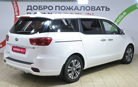 KIA Carnival III, 2019 год, 2 910 000 рублей, 1 фотография
