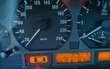 BMW 3 серия, 2003 год, 800 000 рублей, 27 фотография
